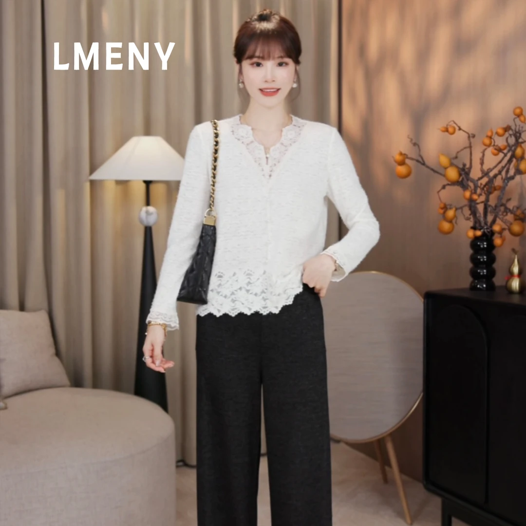 LMENY“爱丽丝小衫”温柔百搭伴侣!浪漫拼接层次感V领小衫25CT024