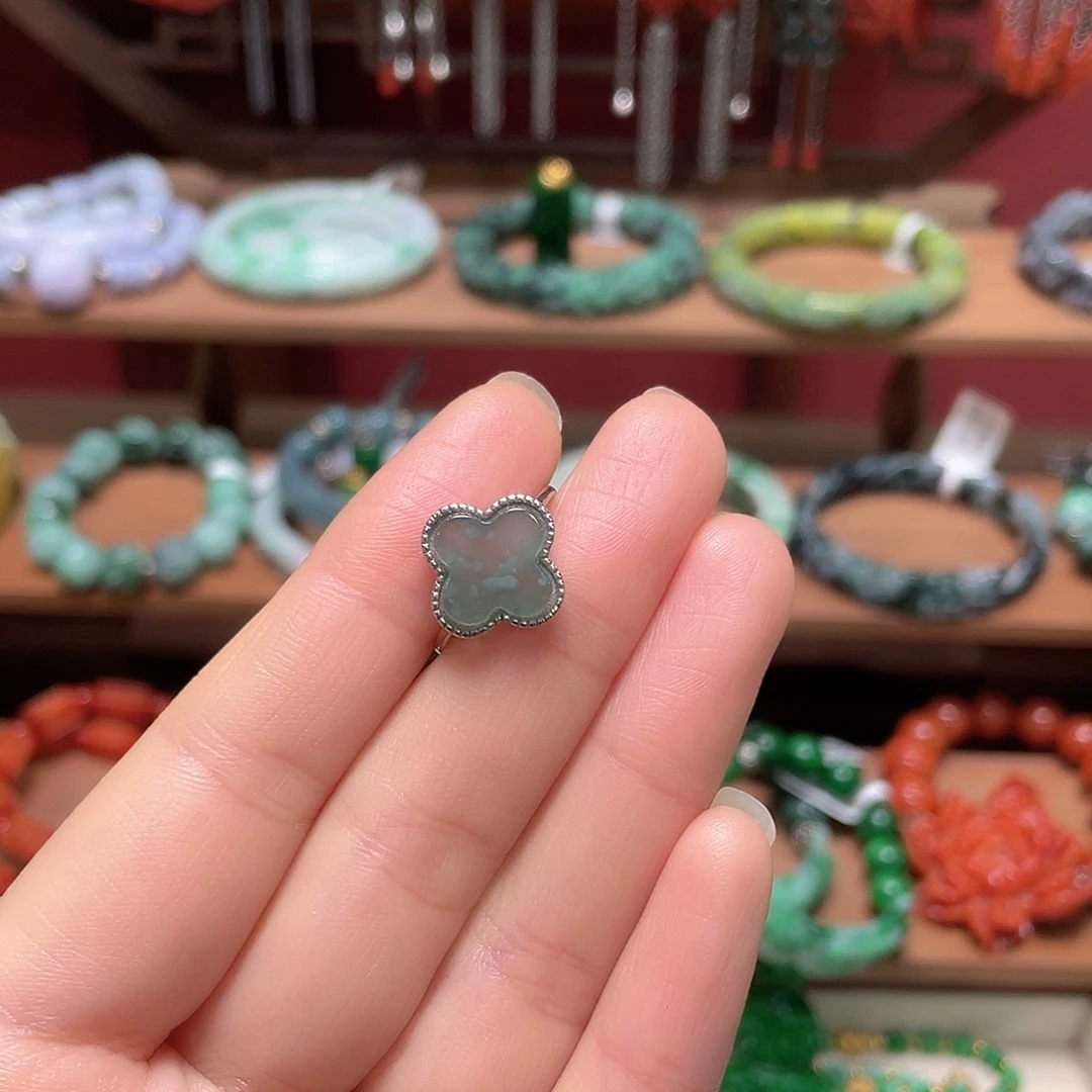 翡翠未镶嵌手链饰品