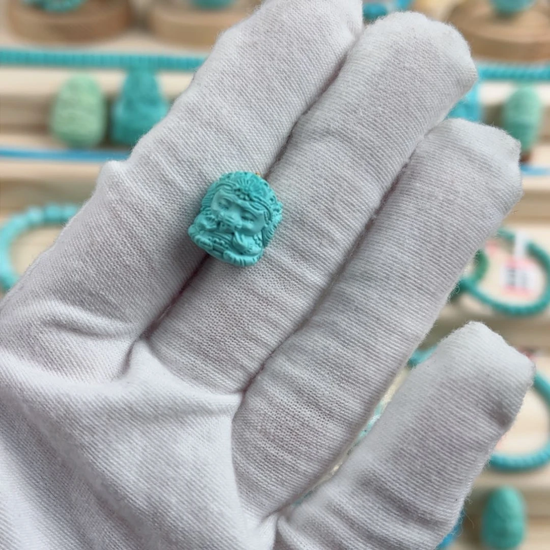 未镶嵌绿松石象神