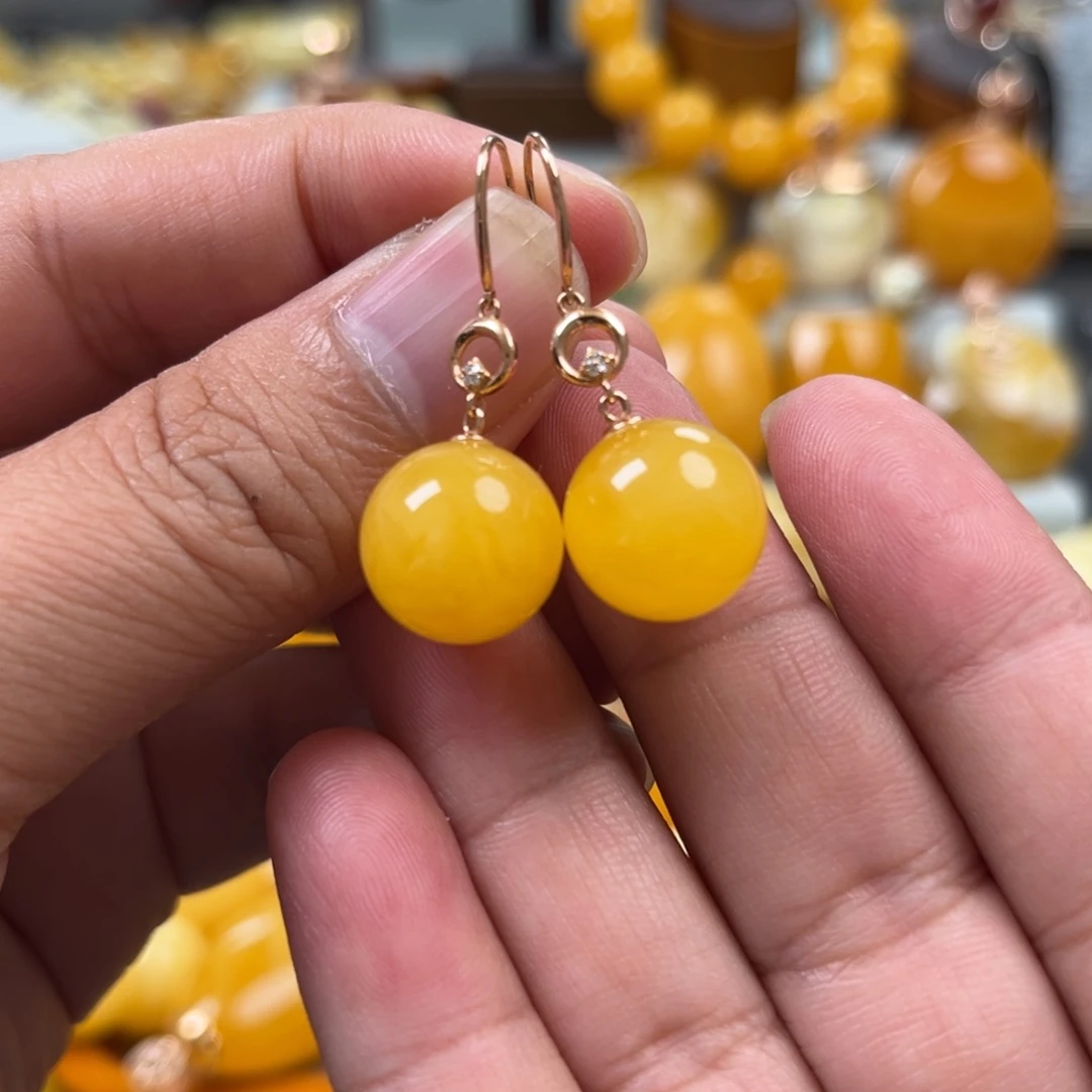 未镶嵌蜜蜡珠宝奇石