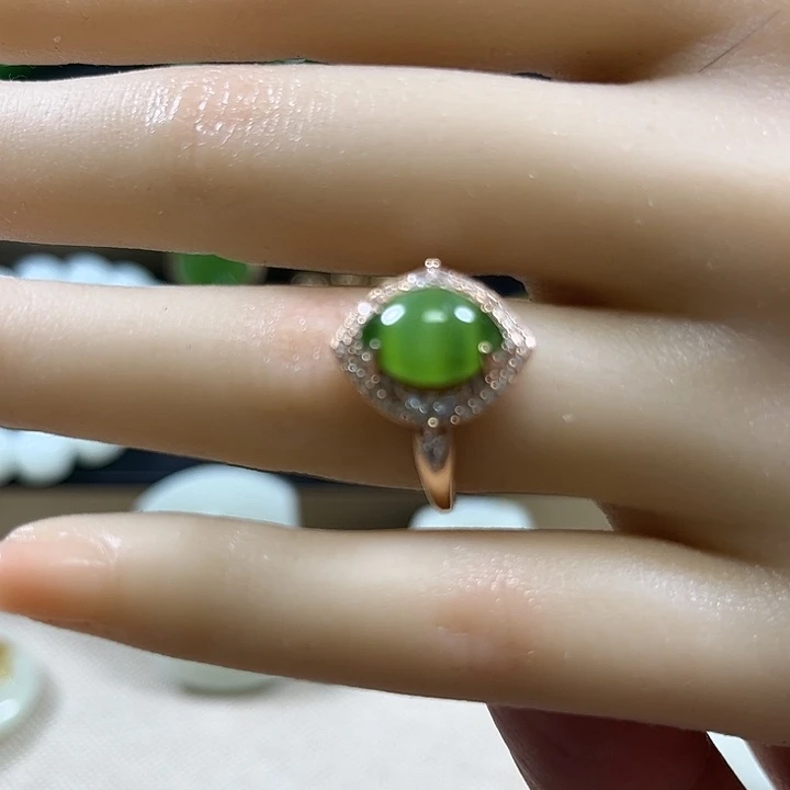 银S925镶嵌戒指和田玉（碧玉）
