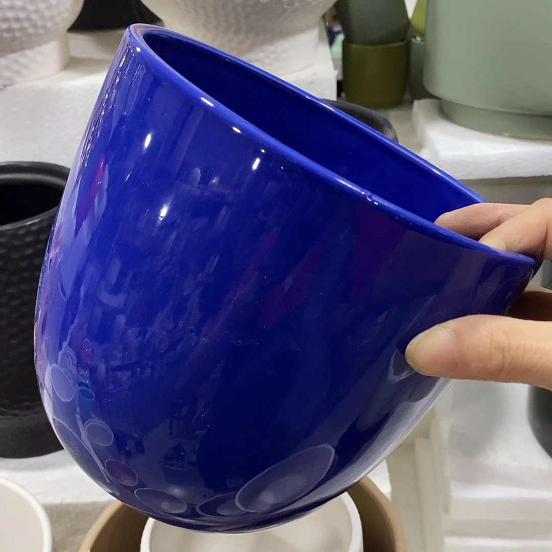 杯子陶盆有孔 瑕疵介意勿拍