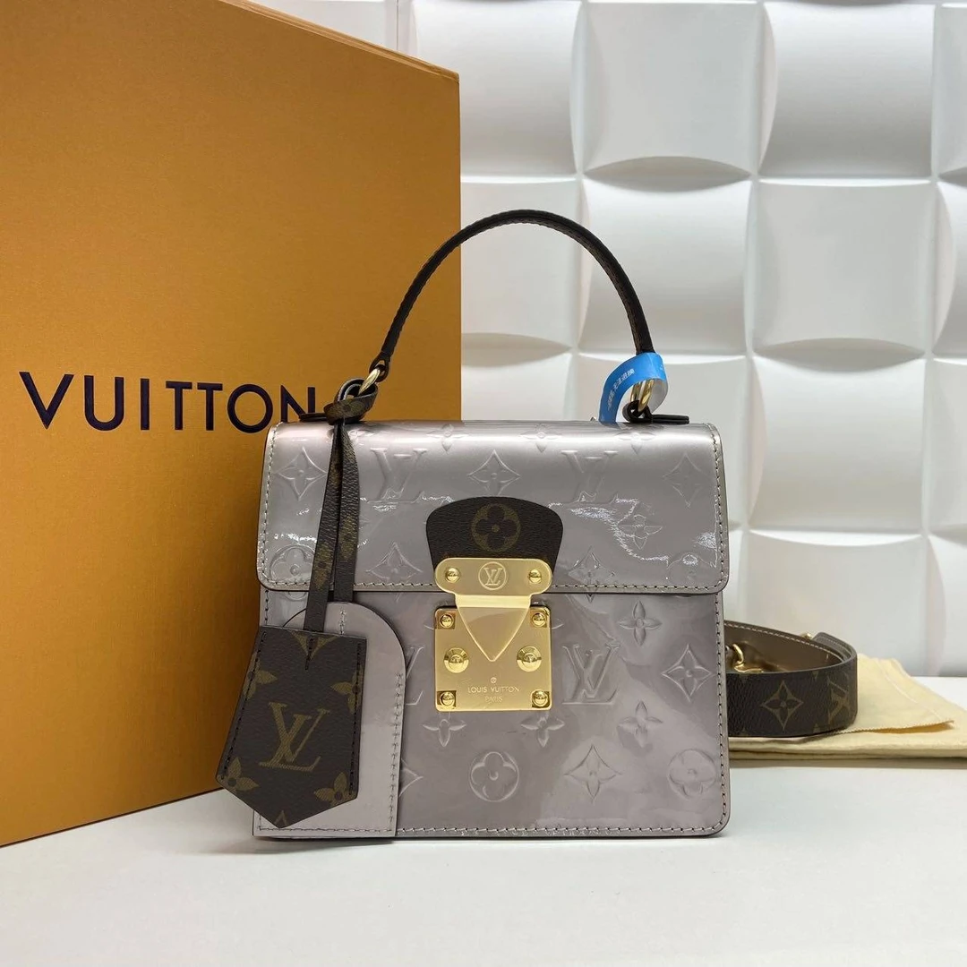 99新 LouisVuitton/路易威登 路易威登漆皮麦街单肩包 THCI2541