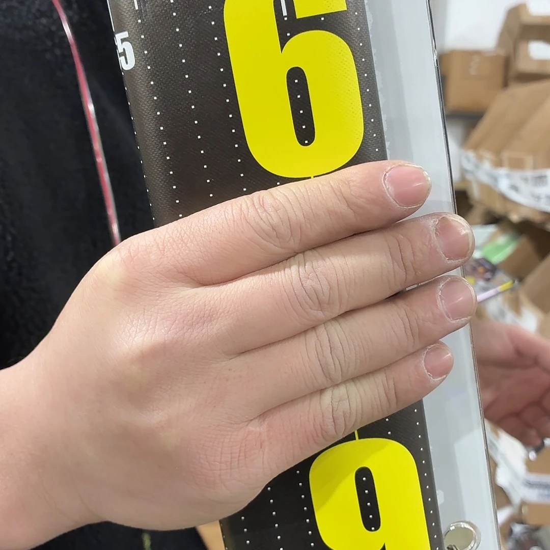 子***樂H119-1个颜色随机