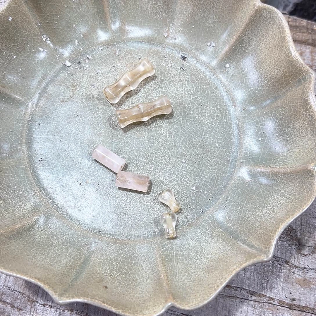 茗***山瓷片陶瓷艺术的研究