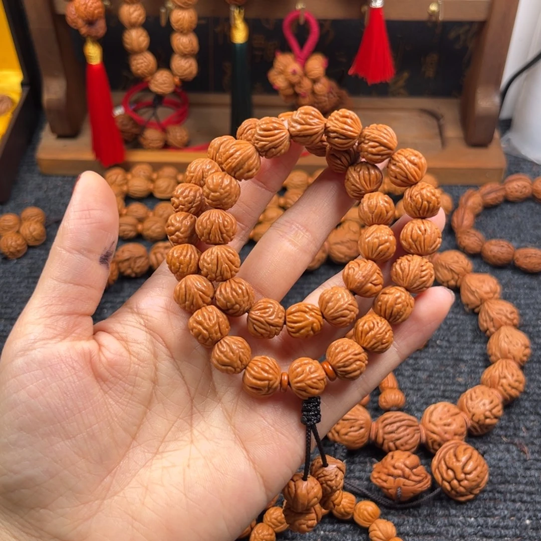 桃核吊坠桃枭手持L4