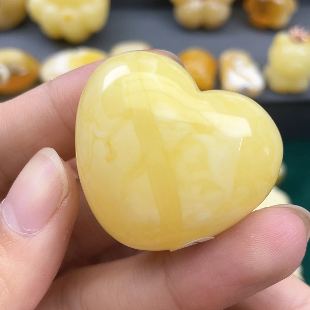 琥珀裸石未镶嵌蜜蜡