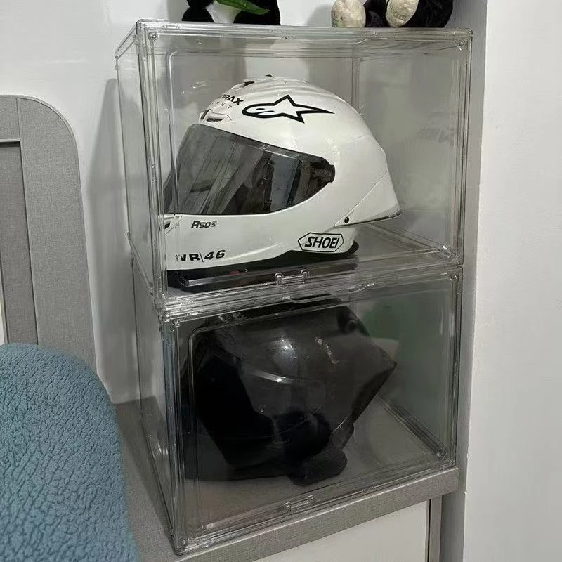 机车头盔展示盒全盔拉力盔透明展示柜磁吸可开门PET收纳盒摆放盒