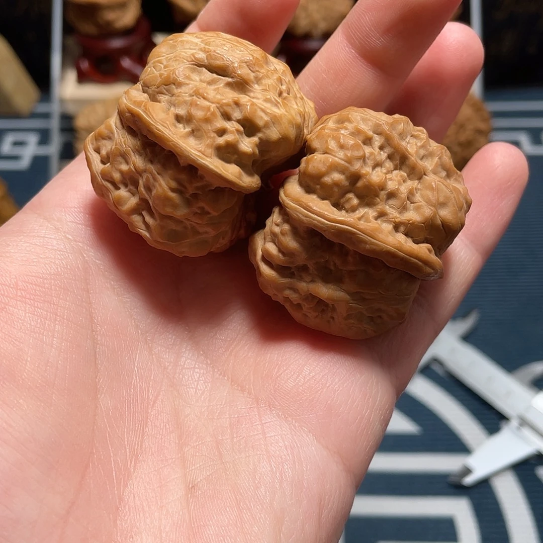 林***煜文玩核桃把件蛤蟆