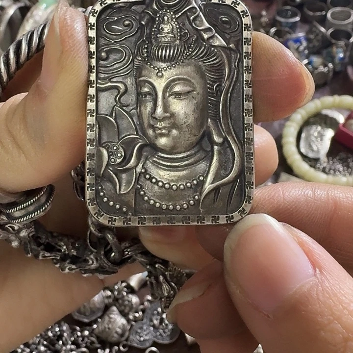 佳***哥足银玻璃足银挂件一个