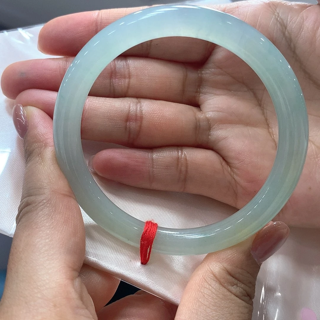 翡翠未镶嵌手镯买断