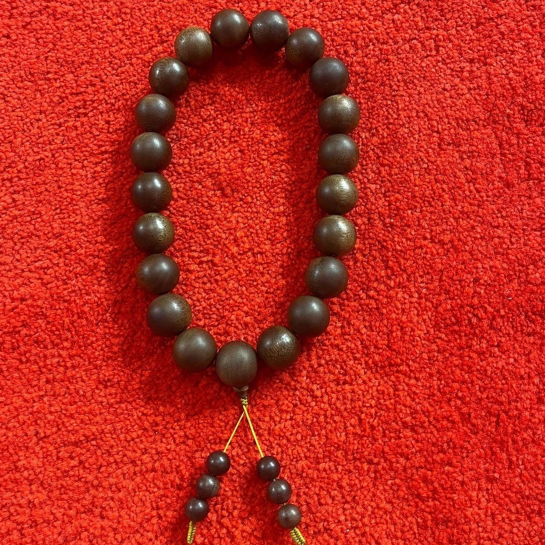 【满意珍藏】RZH15760富森红土手持2.0珠沉香（多样性发货）