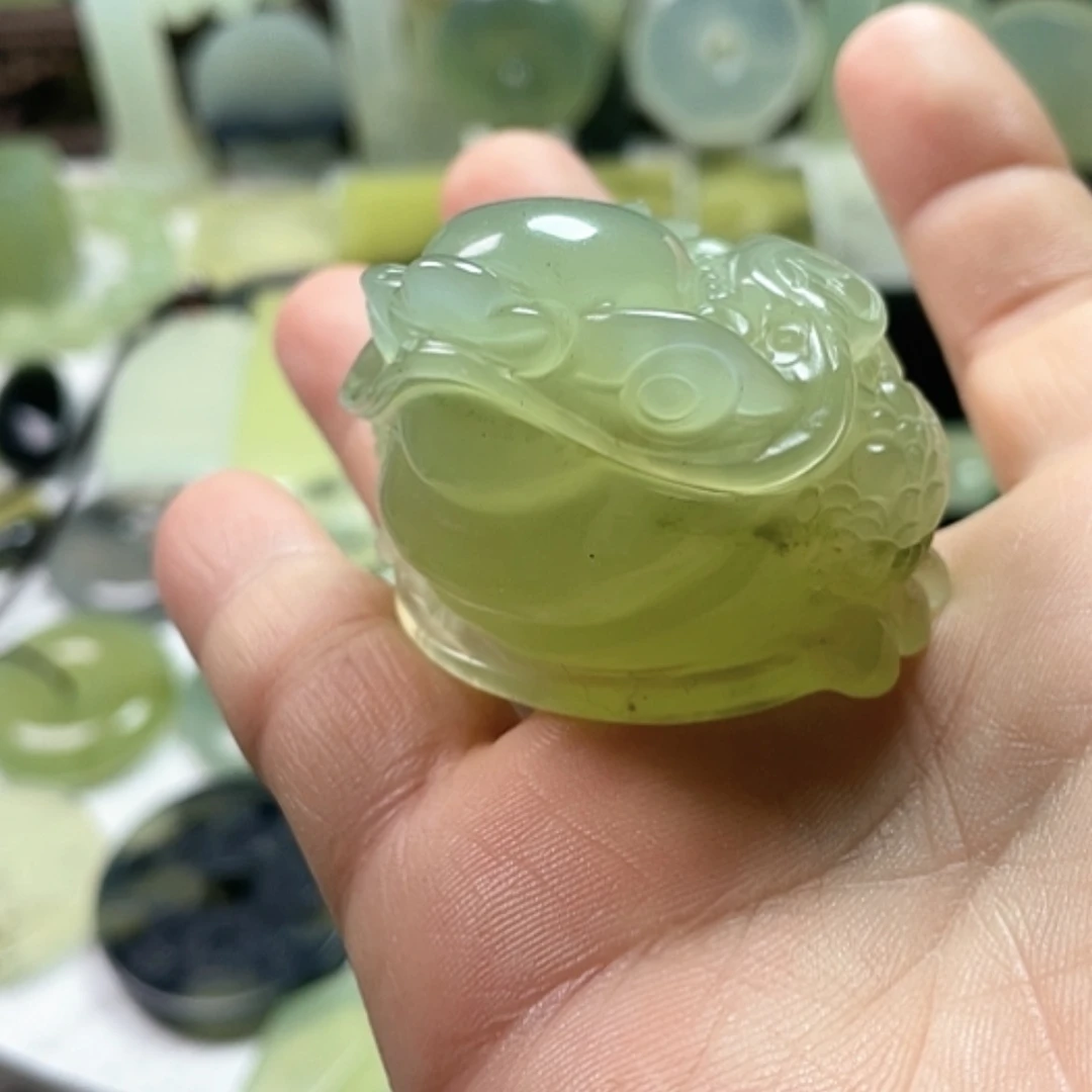 【闪购商品】未镶嵌岫玉手把件