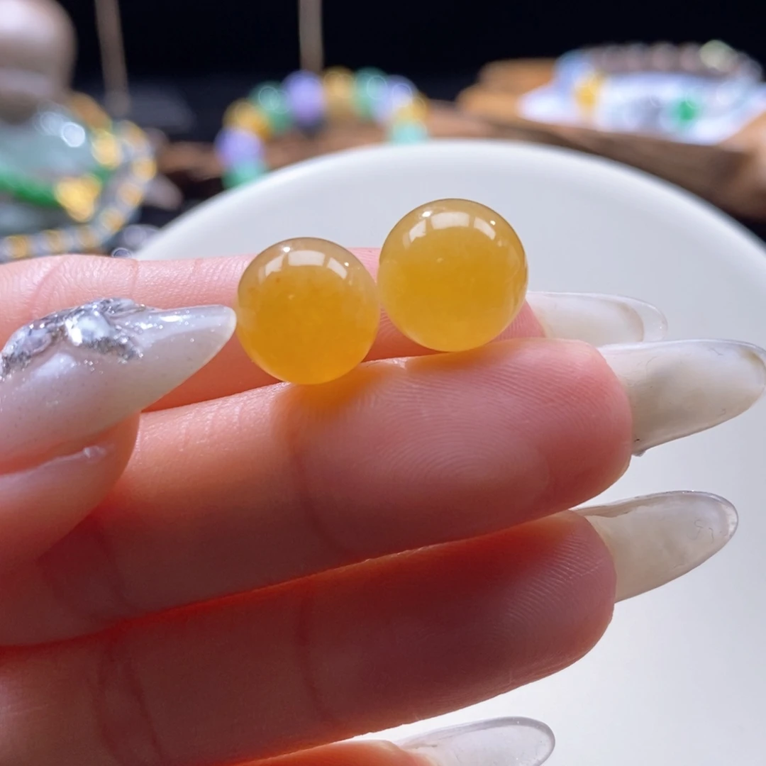 颈饰未镶嵌翡翠翡翠冰鲜橙黄珠多样性发其一