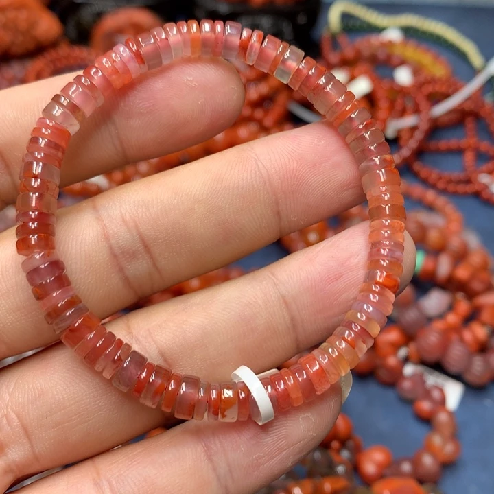 清***為南红玛瑙未镶嵌手串