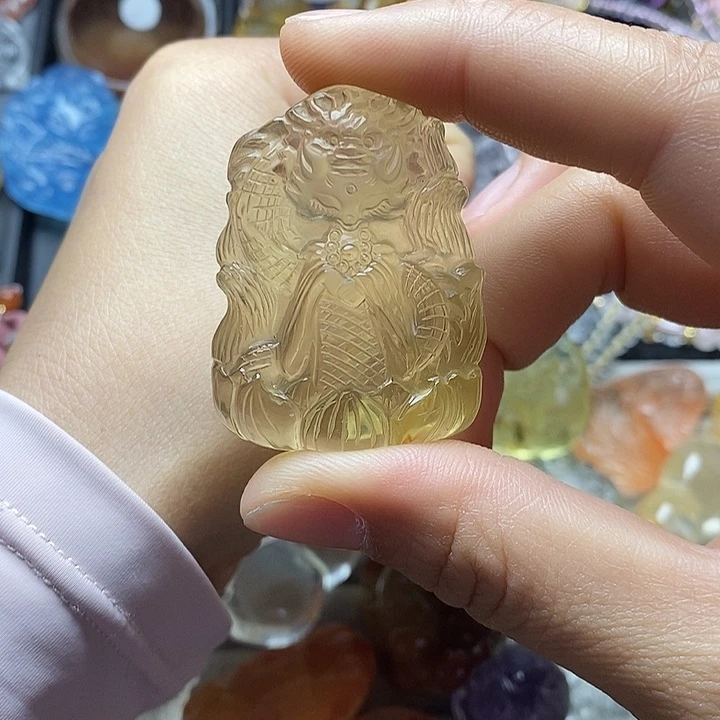 未镶嵌颈饰水晶一****d水晶吊坠