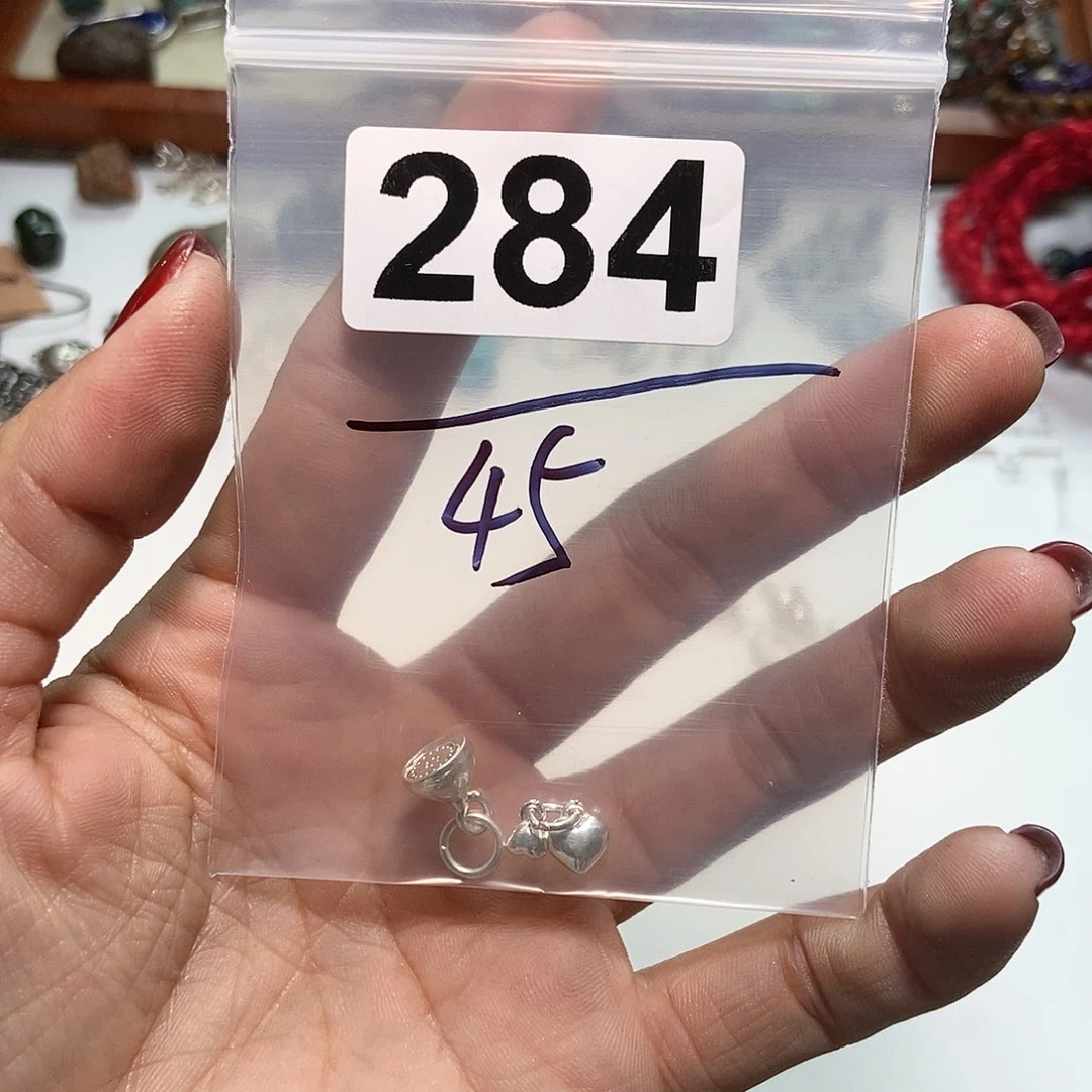 【闪购商品】翡翠颈饰未镶嵌御****鞋配件