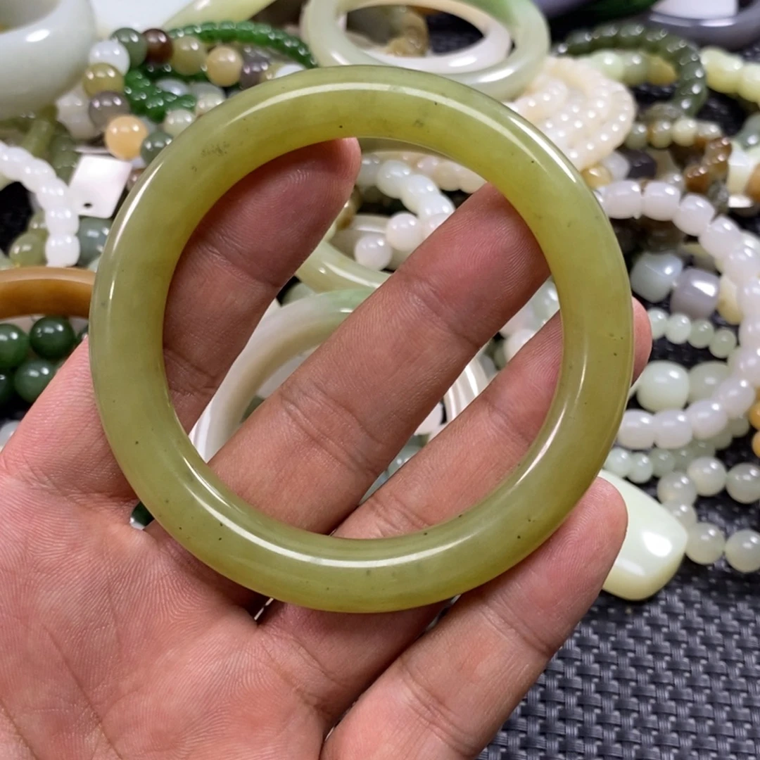 冰***帆和田玉未镶嵌手链