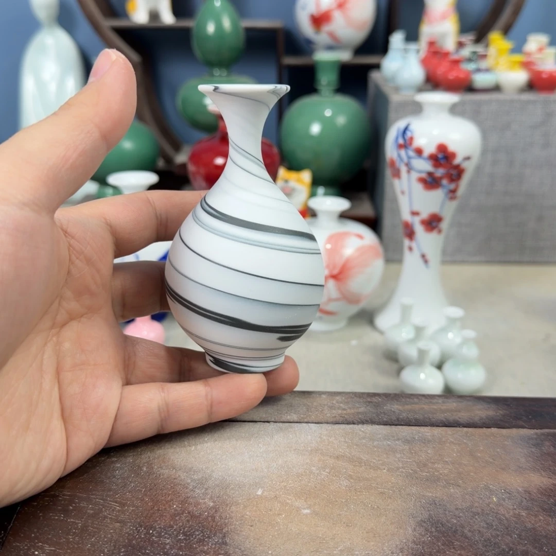 陶瓷手工小花器摆件