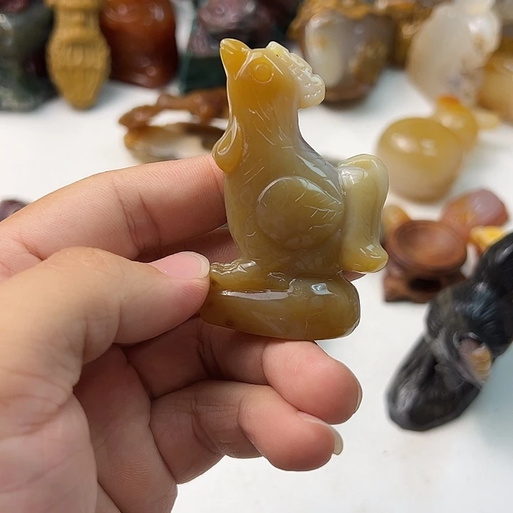 未镶嵌颈饰玛瑙/玉髓
