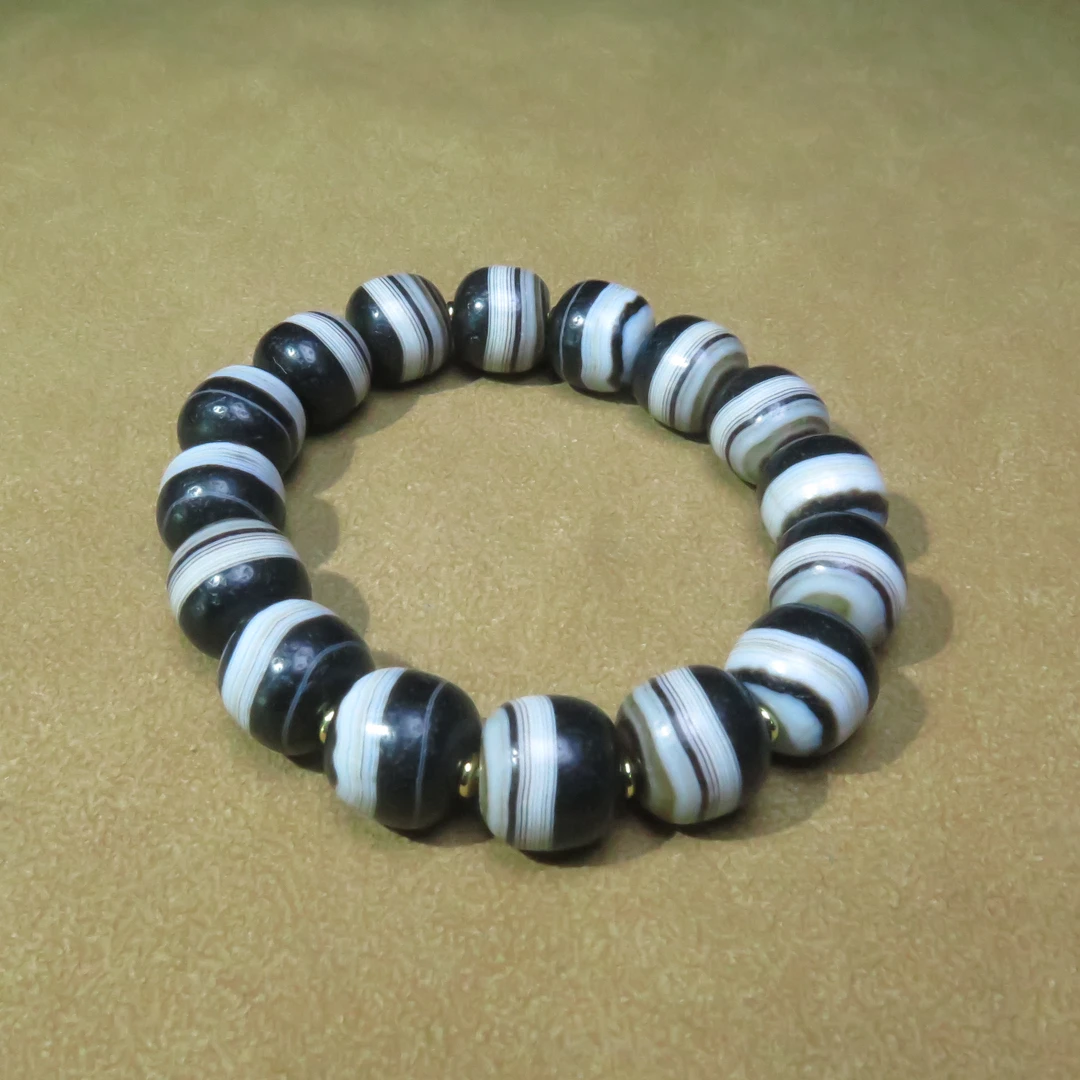 民国缠丝玛瑙手串/MZ119963/玛瑙/民族文物