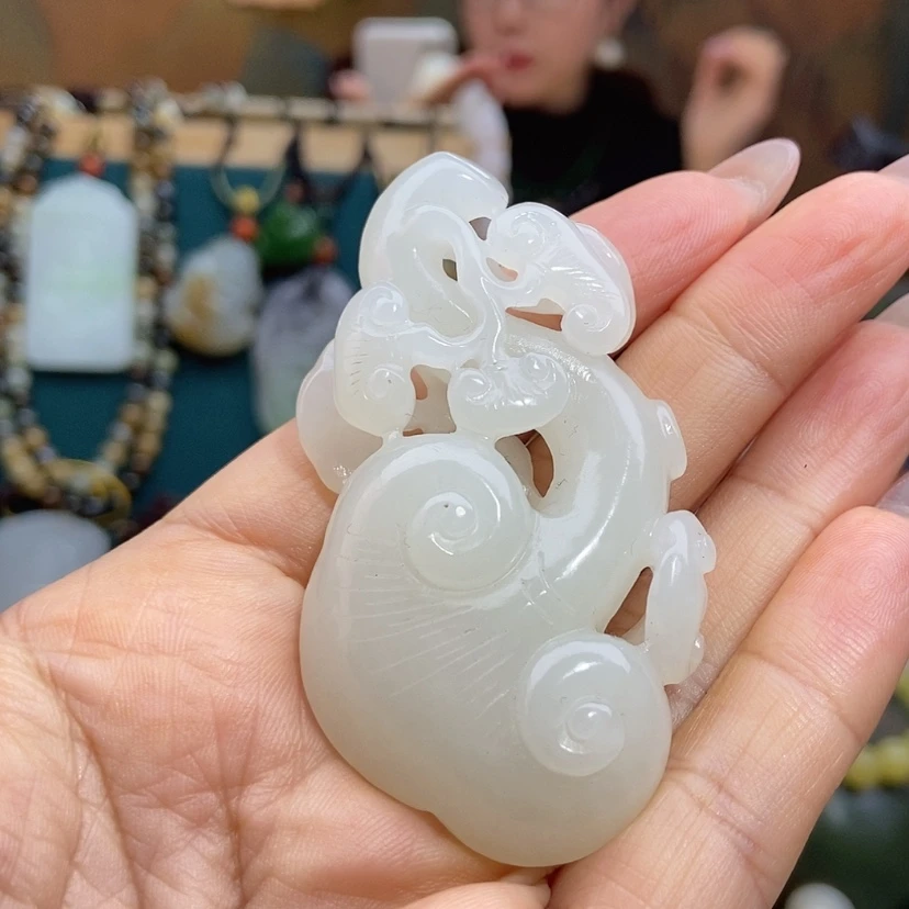 【闪购商品】未镶嵌手链和田玉