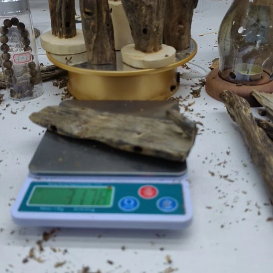 沉香沉香碎屑棋楠虫漏小料31克