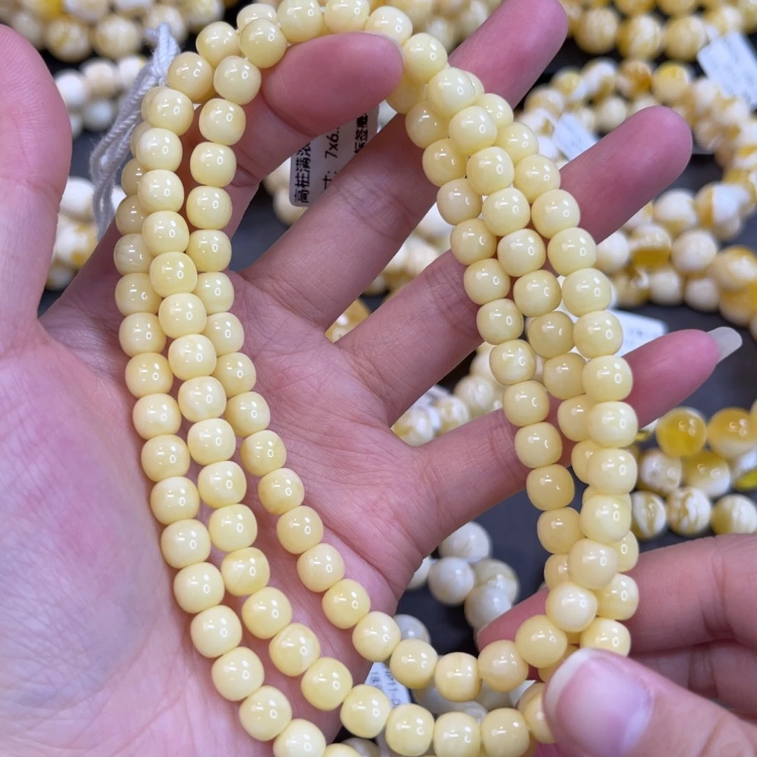 蜜蜡未镶嵌手链7*6.5mm奶白浓蜡108