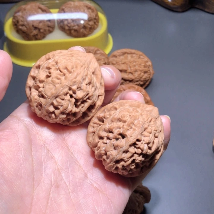 文玩核桃把件流*i41野生石头