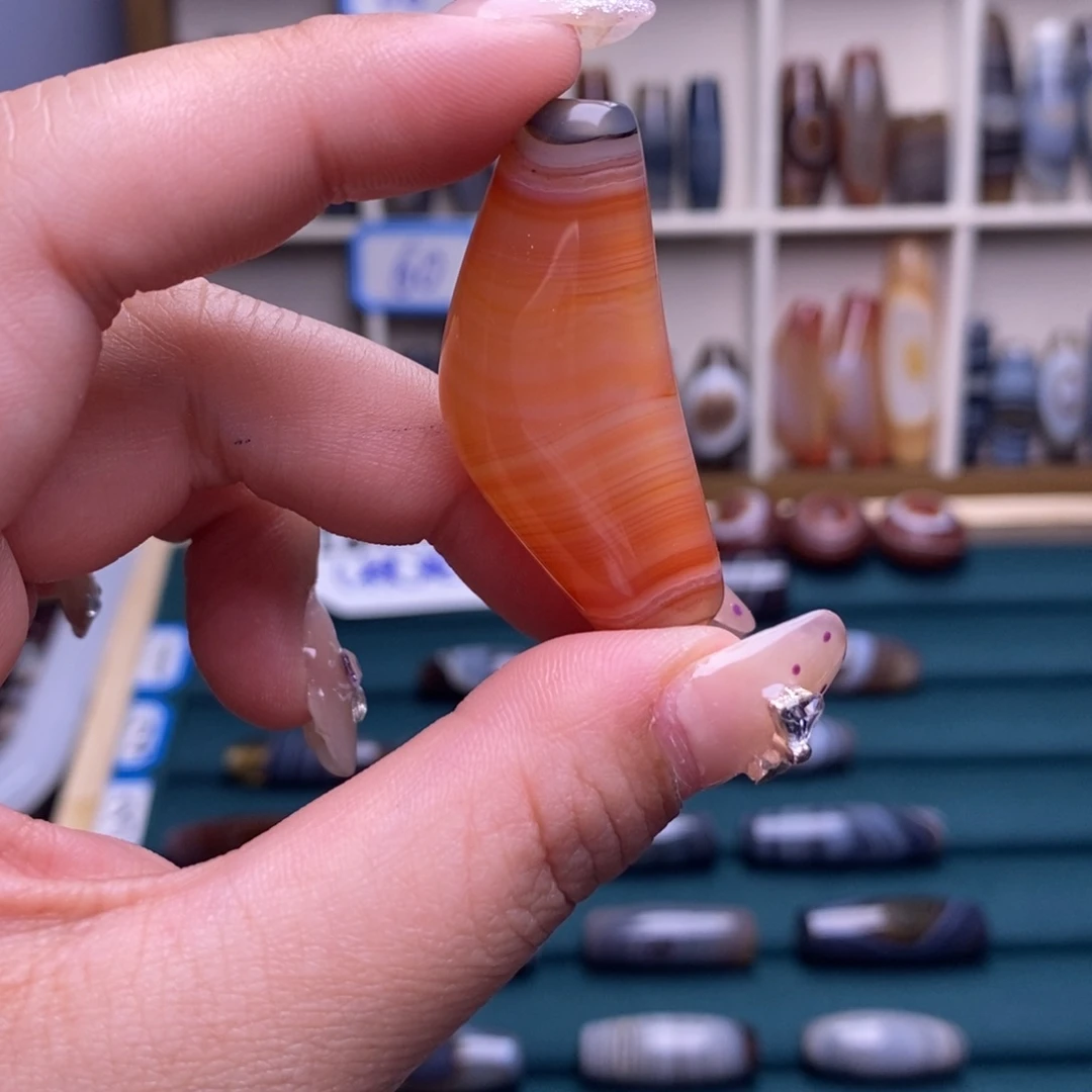 松***了玛瑙/玉髓合金颈饰