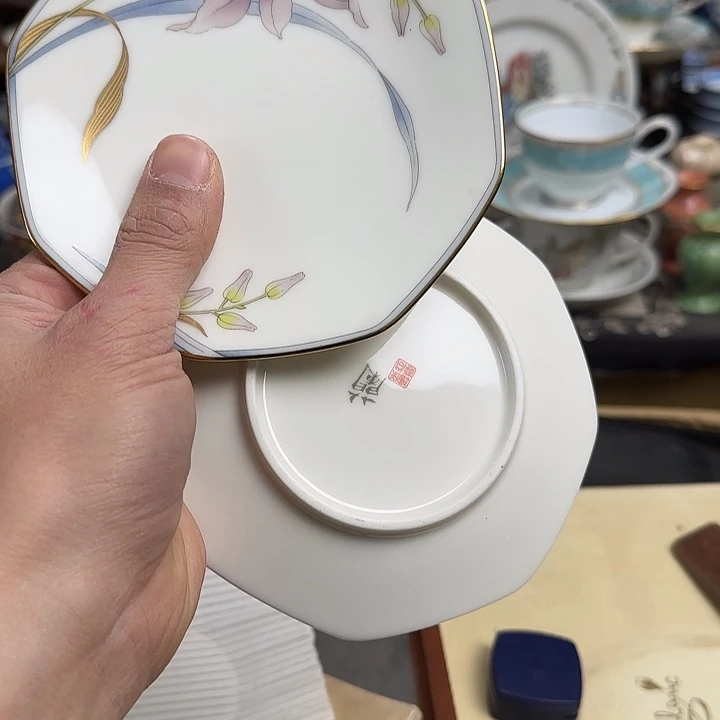 瓷片2个啊啊啊啊啊啊啊