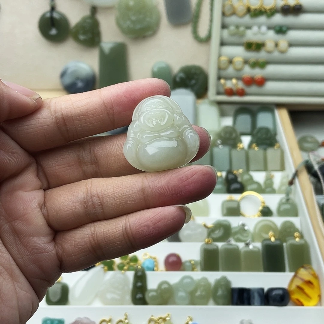 和田玉未镶嵌吊坠(不含链)