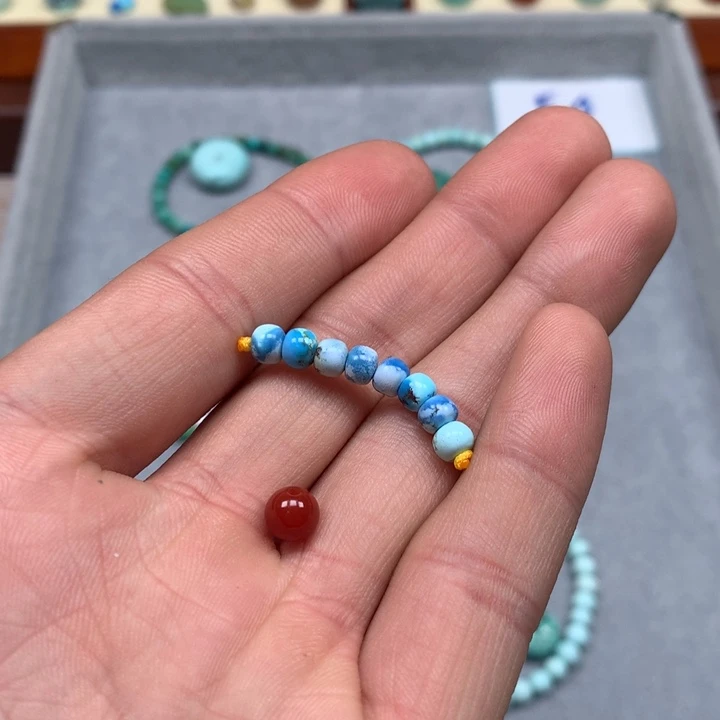 南红玛瑙配饰未镶嵌