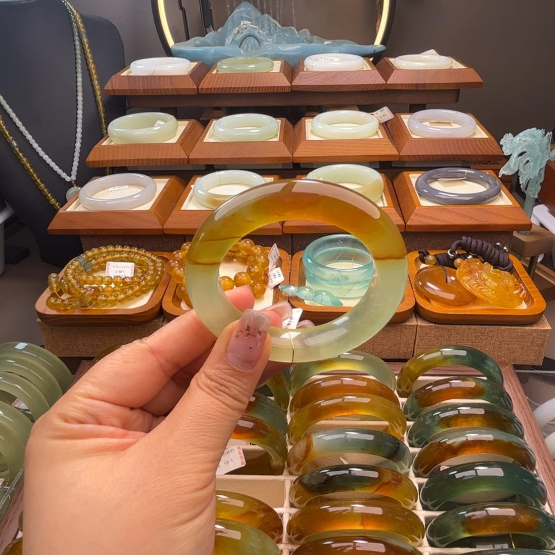 蛇纹石玉未镶嵌55-56