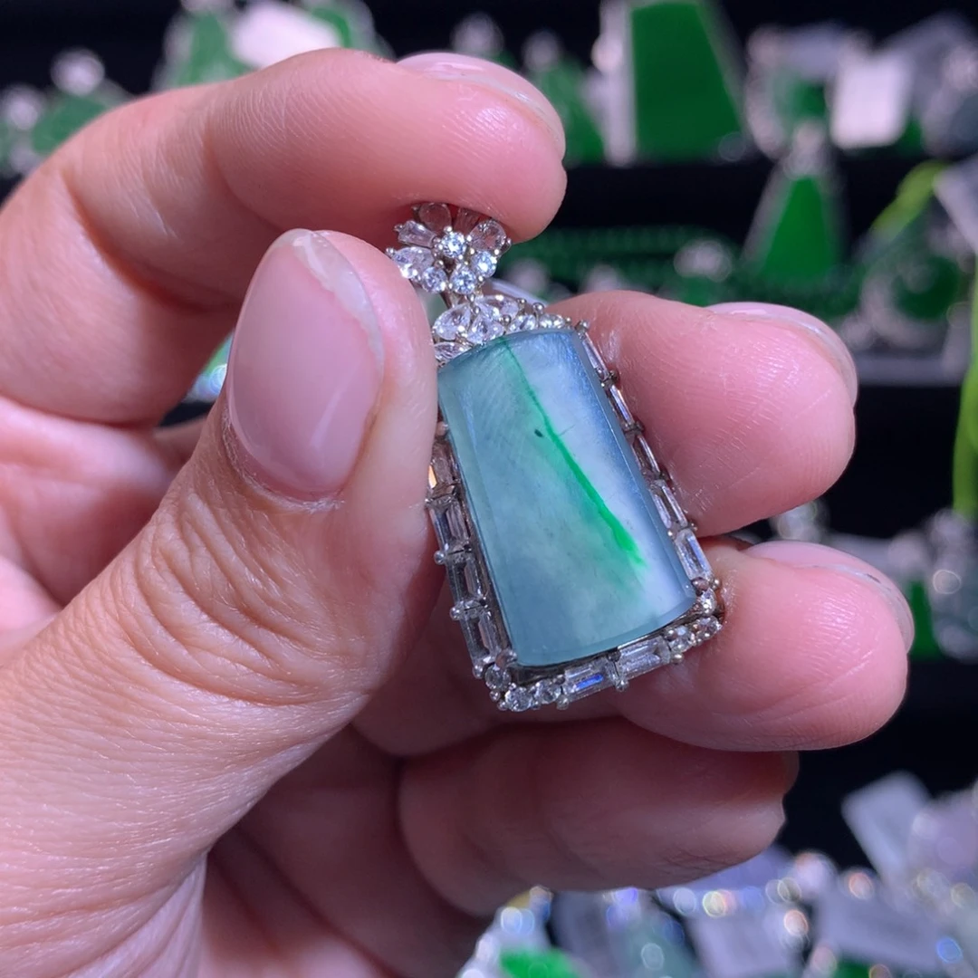 【闪购商品】银S925镶嵌戒指翡翠