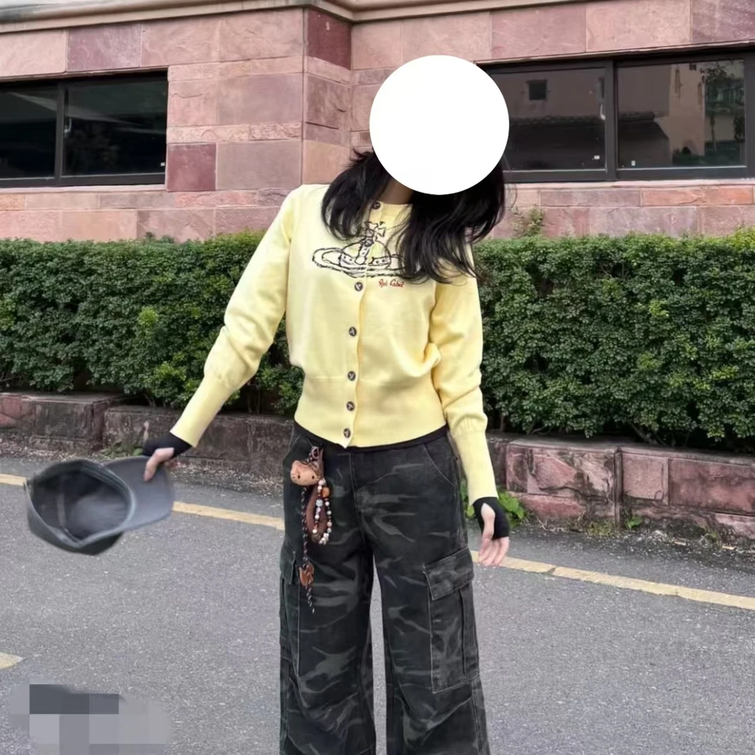 2025新款温柔系针织衫春季女圆领长袖星球刺绣修身显瘦毛衣