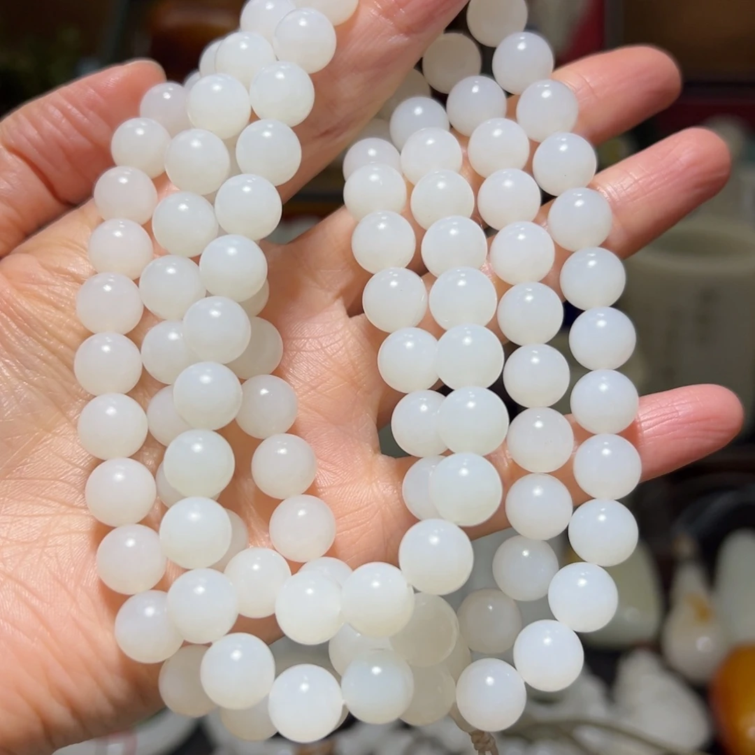 星***普和田玉未镶嵌挂件