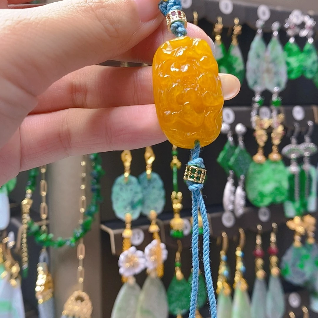 未镶嵌翡翠耳饰翡翠