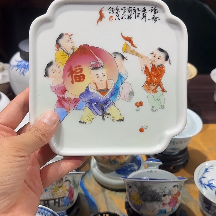 景德镇陶瓷艺术手绘
