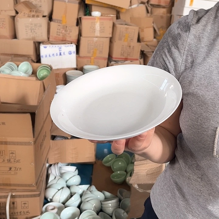 瓷片高白泥八英寸深盘六个，微瑕包邮