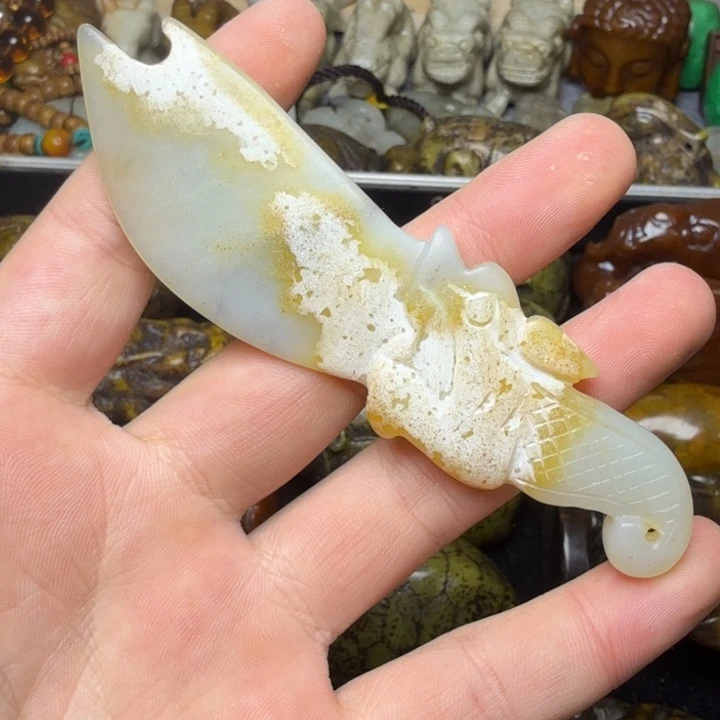 和田玉未镶嵌颈饰57