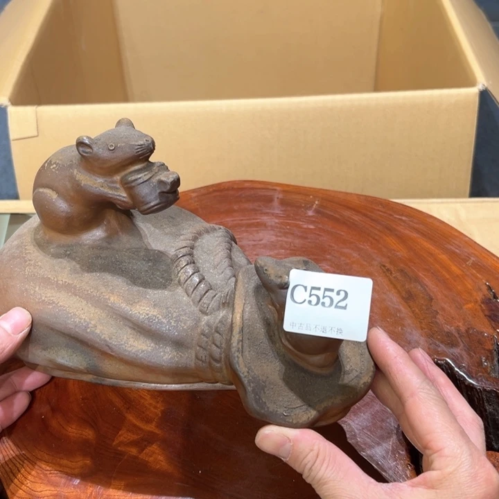 瓷器周边默认瑕疵1断****湿