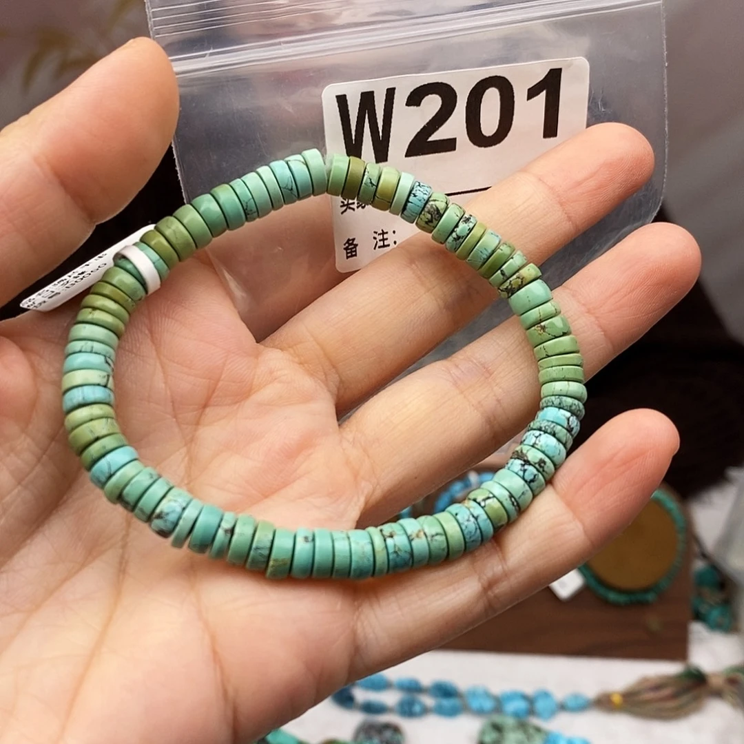 绿松石未镶嵌原矿