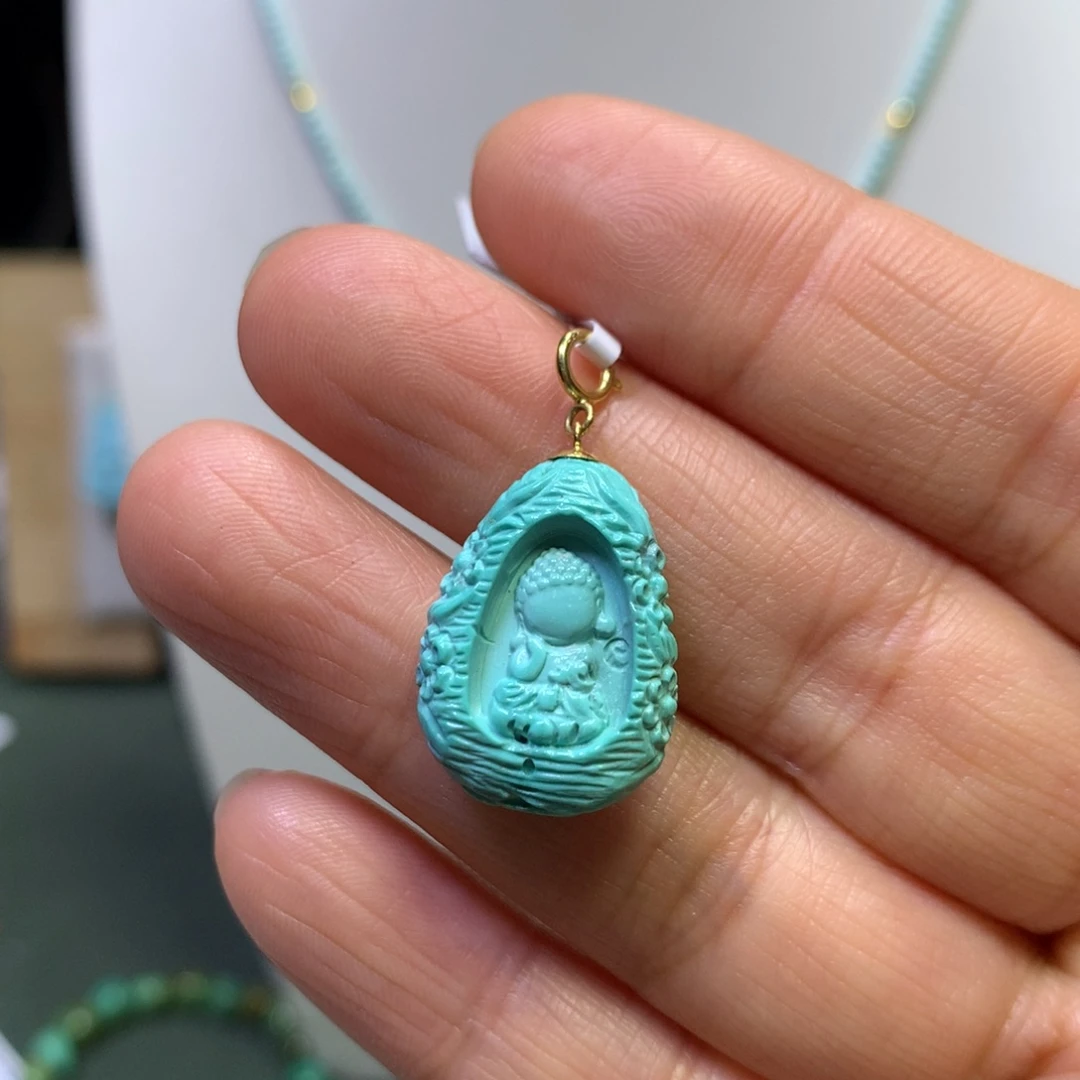 绿松石挂件18K金镶嵌