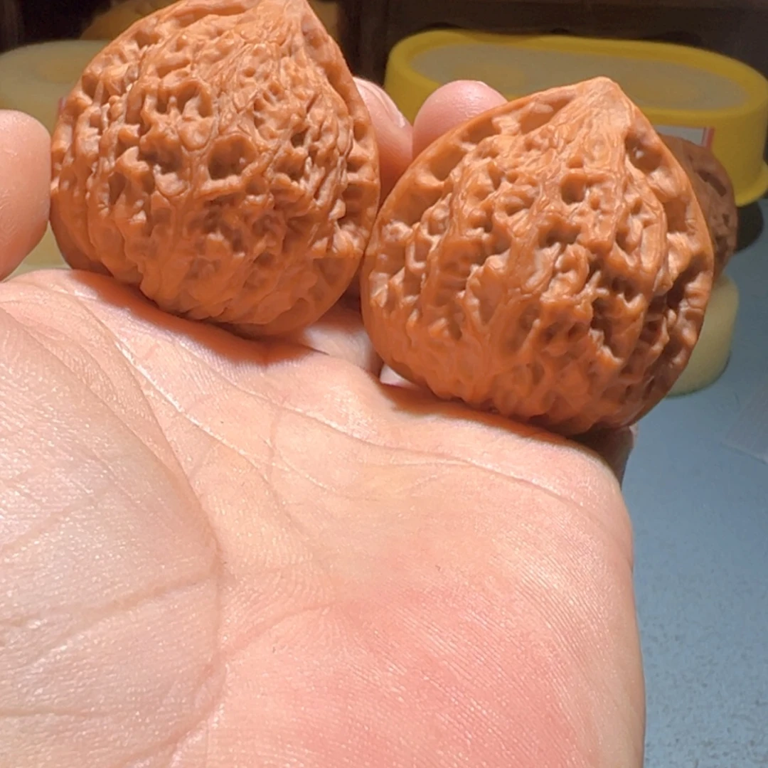 文玩核桃把件金牛39