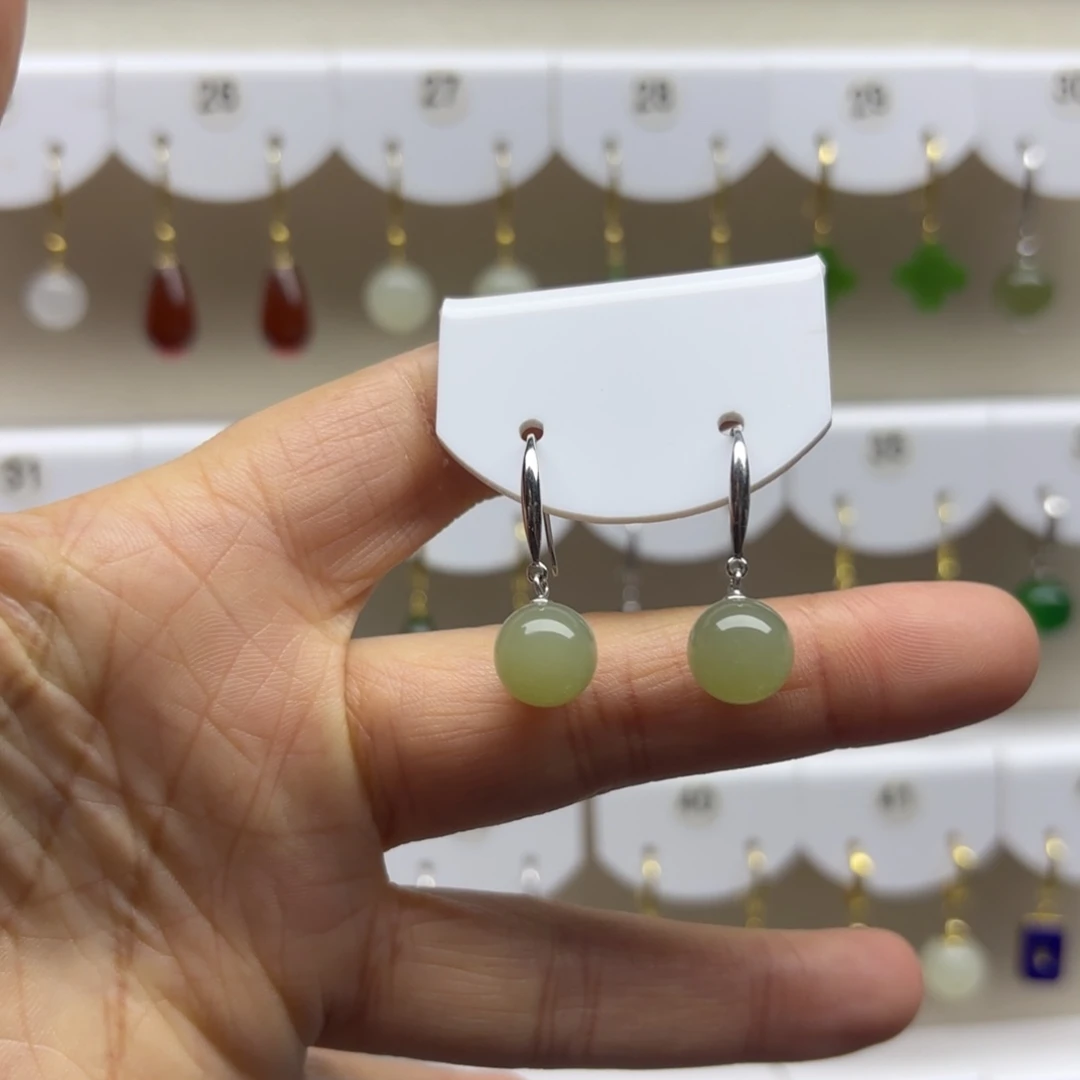 和田玉银S925镶嵌耳饰