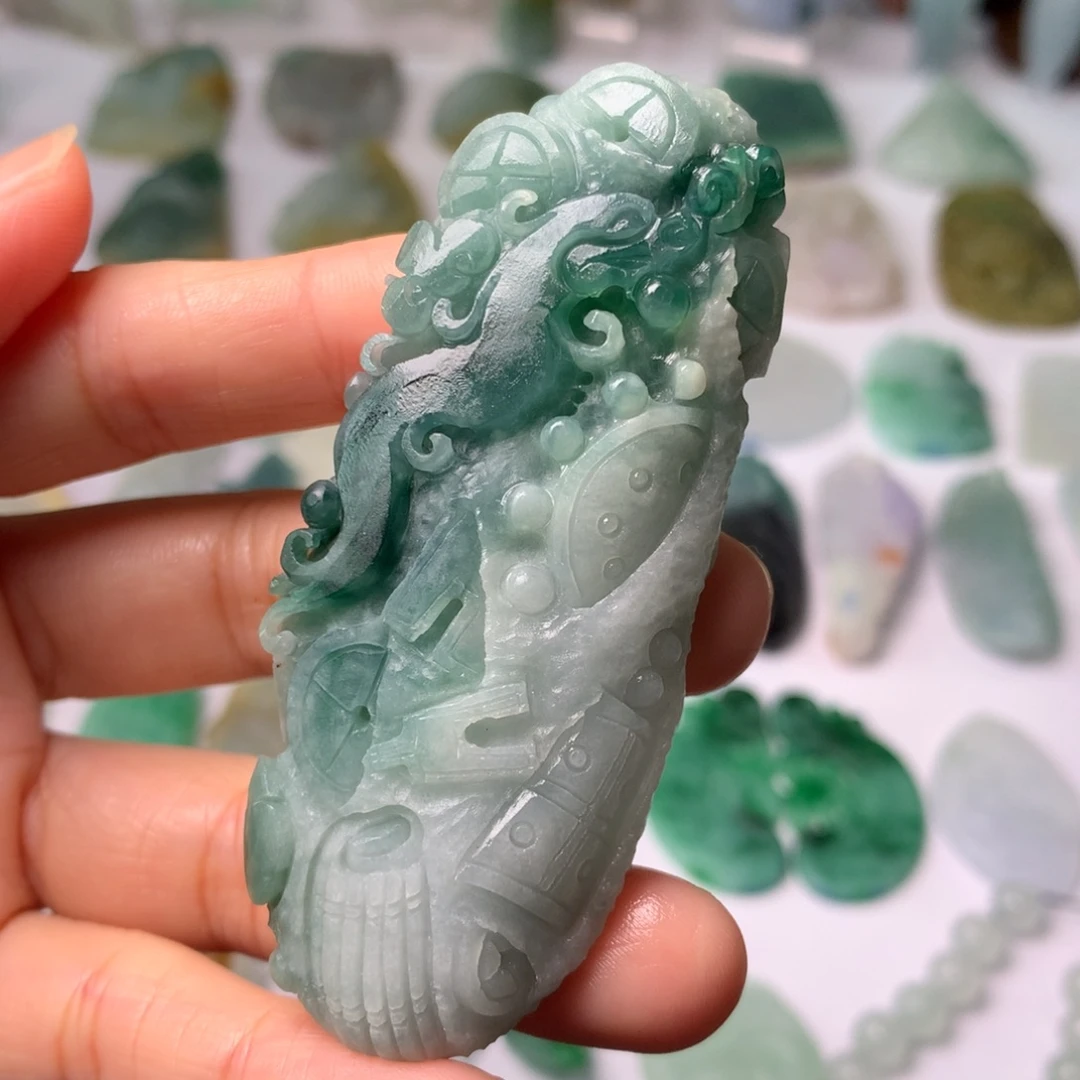 定制翡翠未镶嵌翡翠