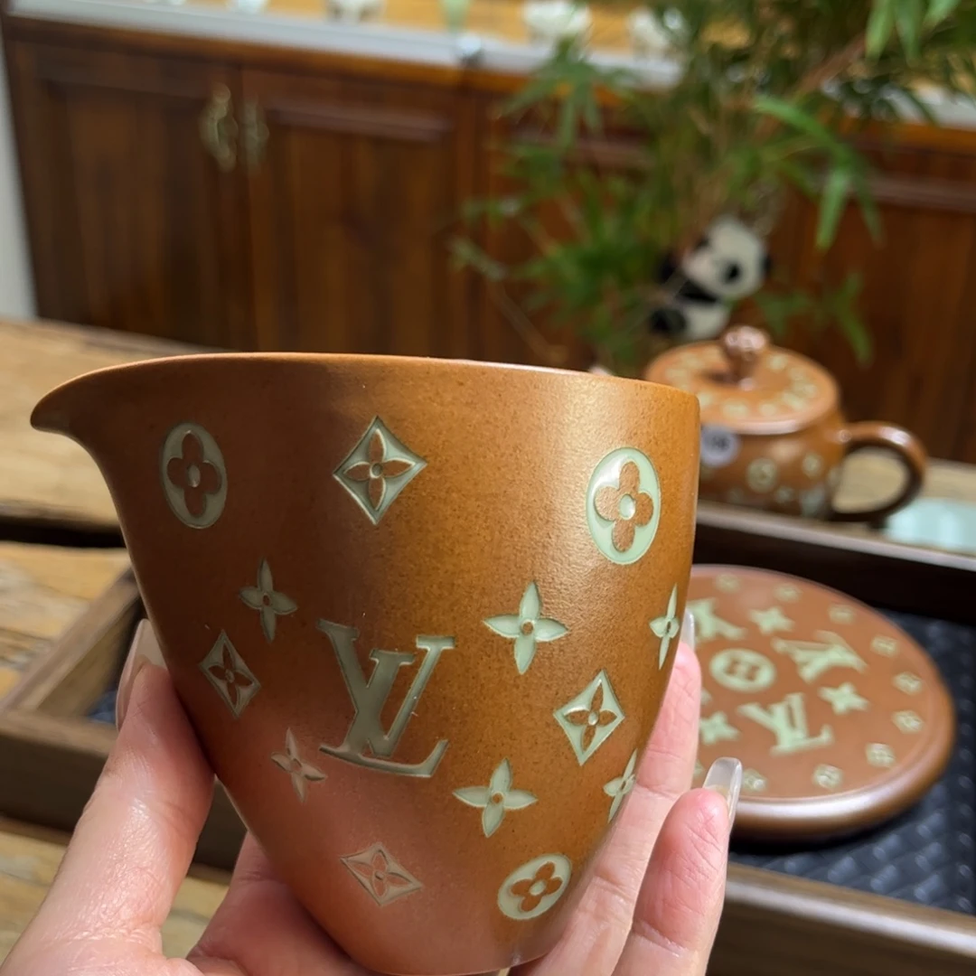 不***经草木灰老花公道杯