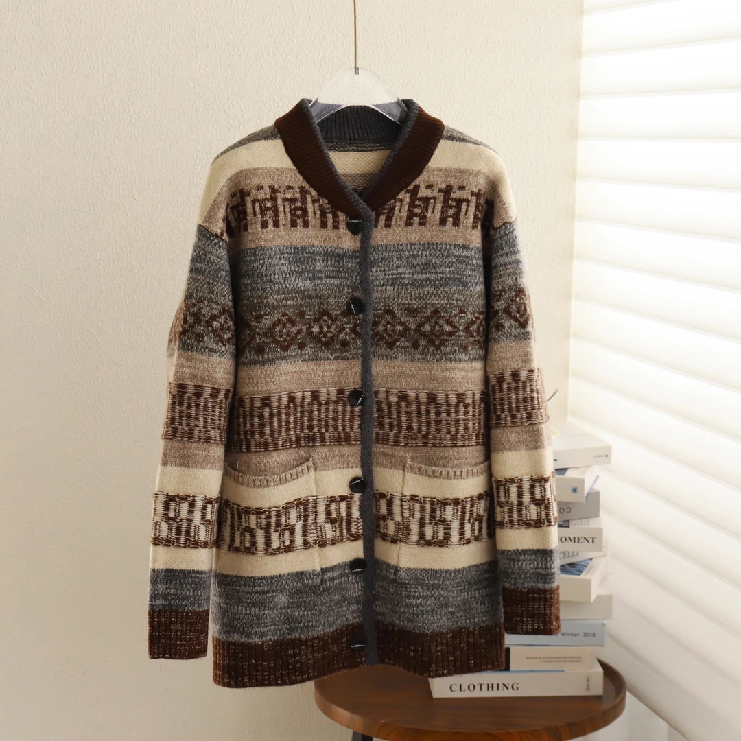 复古费尔岛风条纹提花毛衣女开衫秋冬新款中长款单排扣针织衫外套