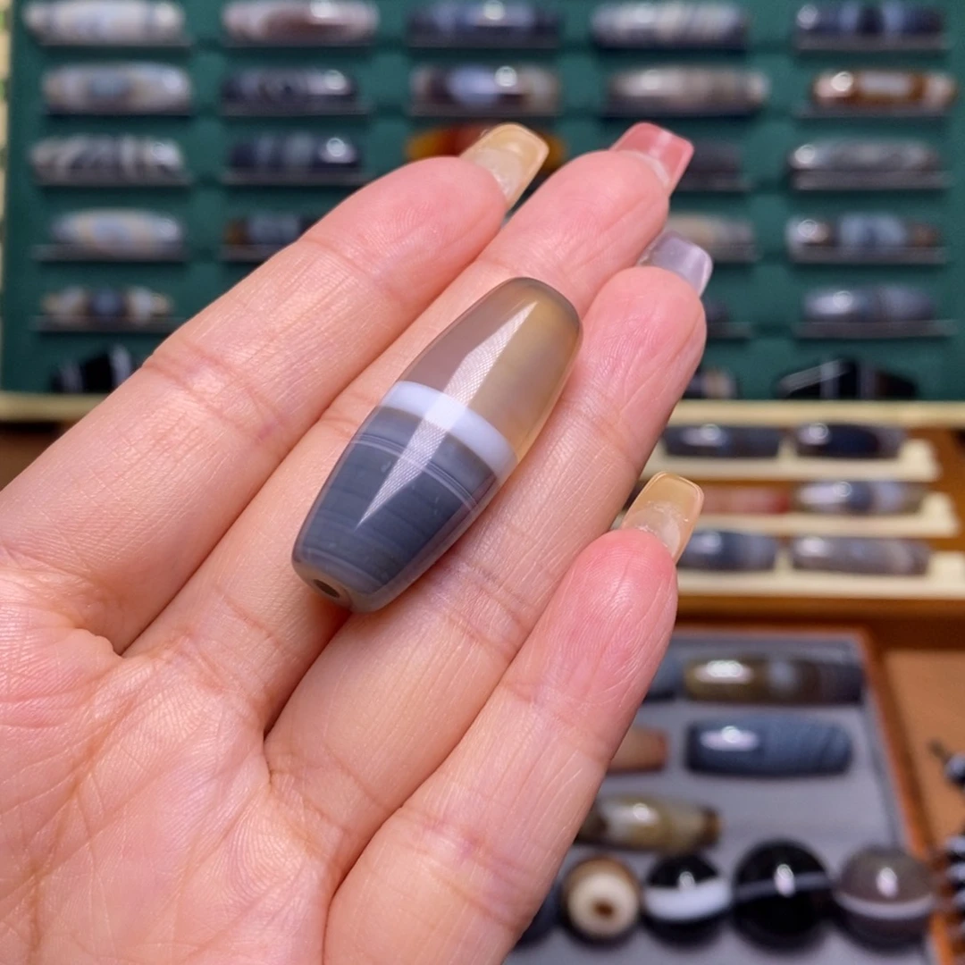 玛瑙/玉髓未镶嵌珠宝半成品